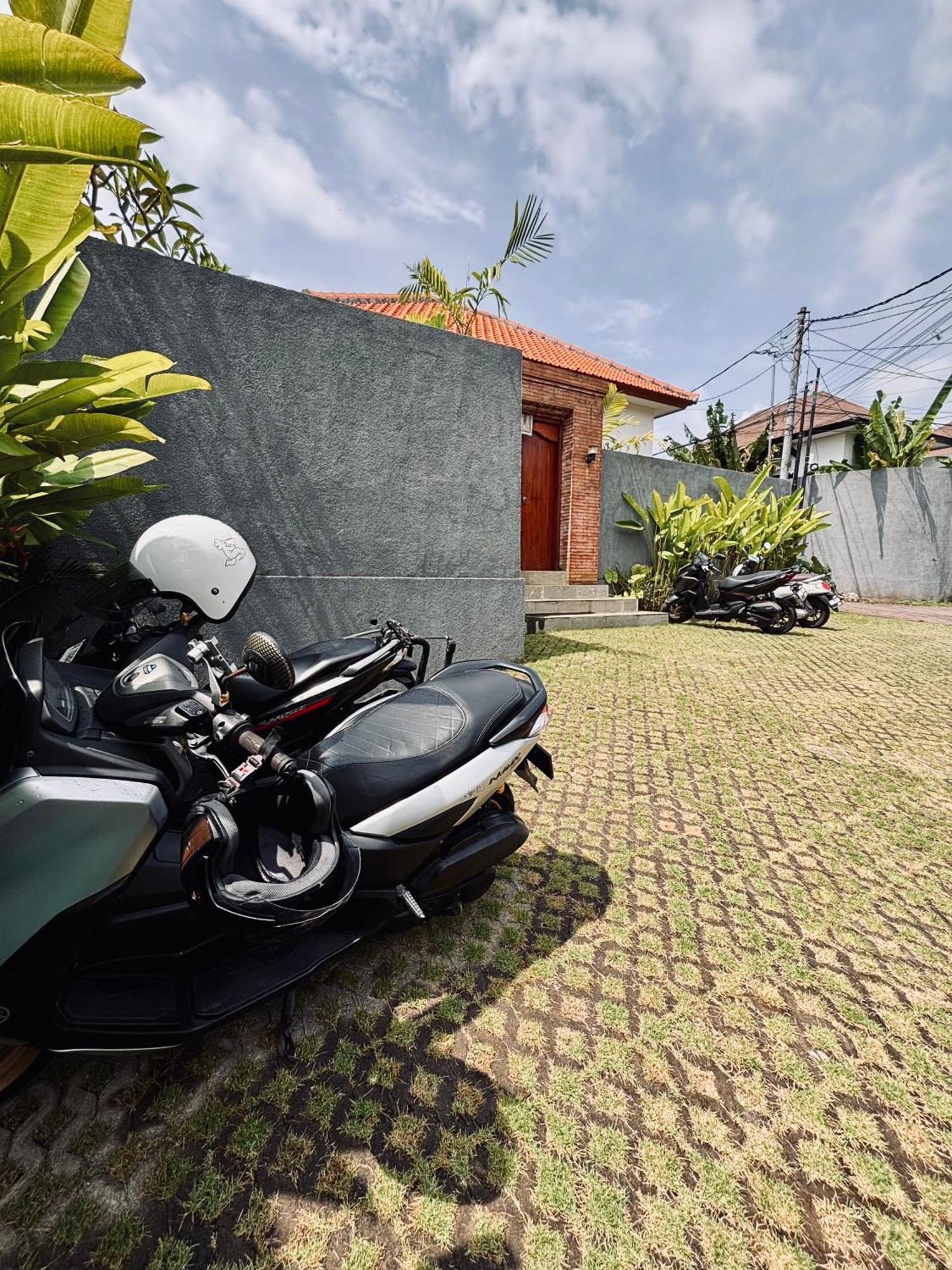 Kampana Homestay Uluwatu  Luaran gambar